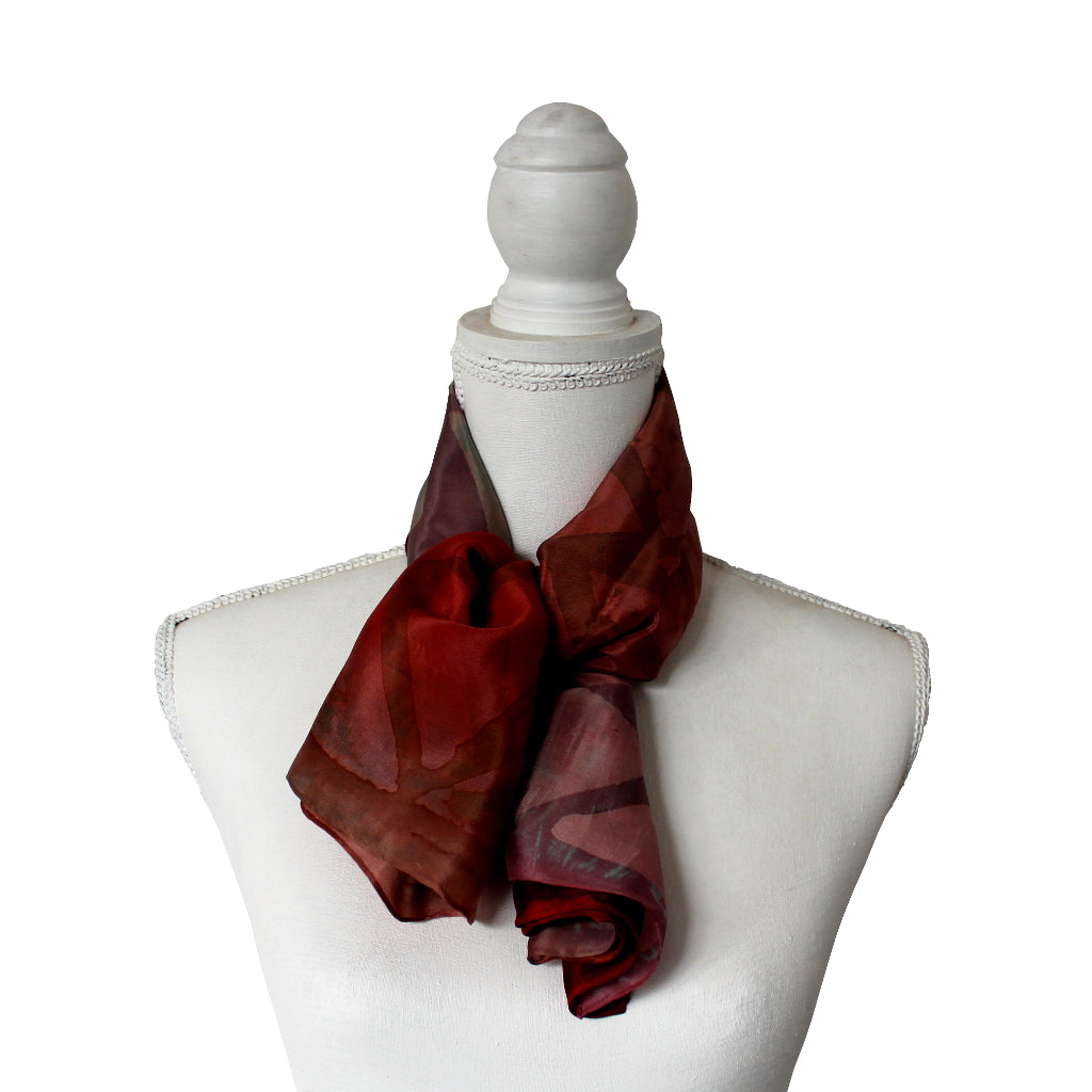 Pañuelo de seda pintado a mano "INDIRA"