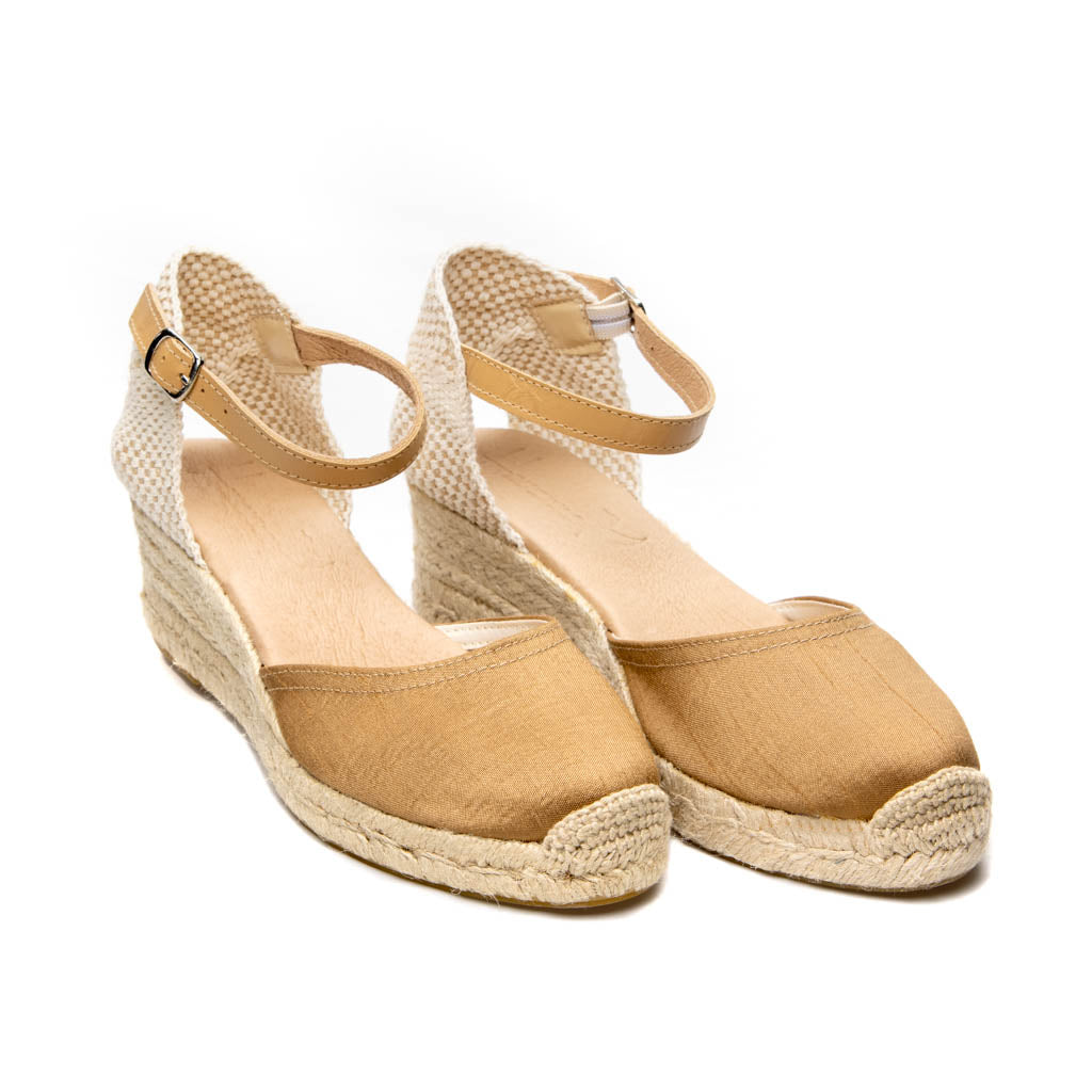 CANVA LINEN CARAMEL WEDGE