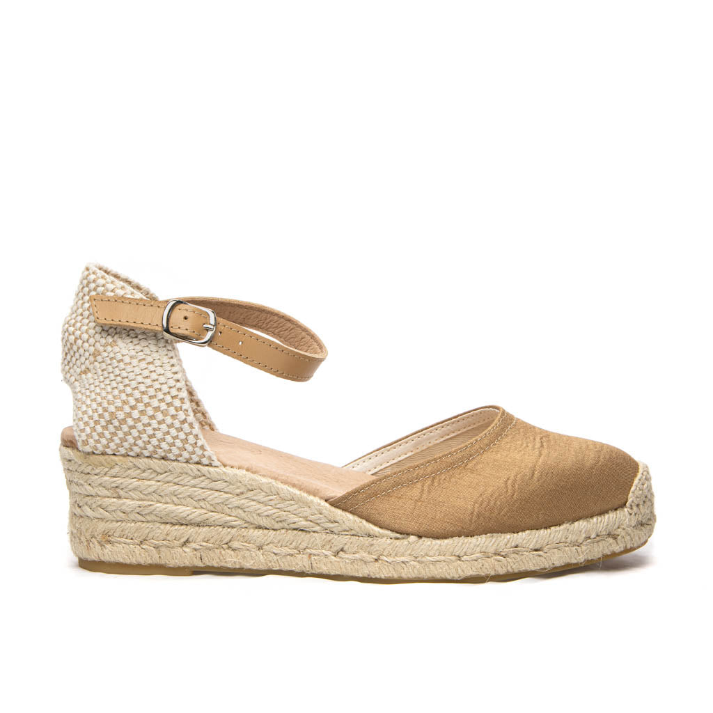 CANVA LINEN CARAMEL WEDGE