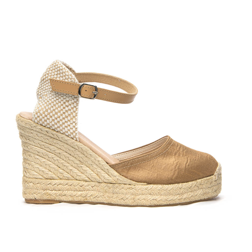 CANVA LINEN CARAMEL WEDGE